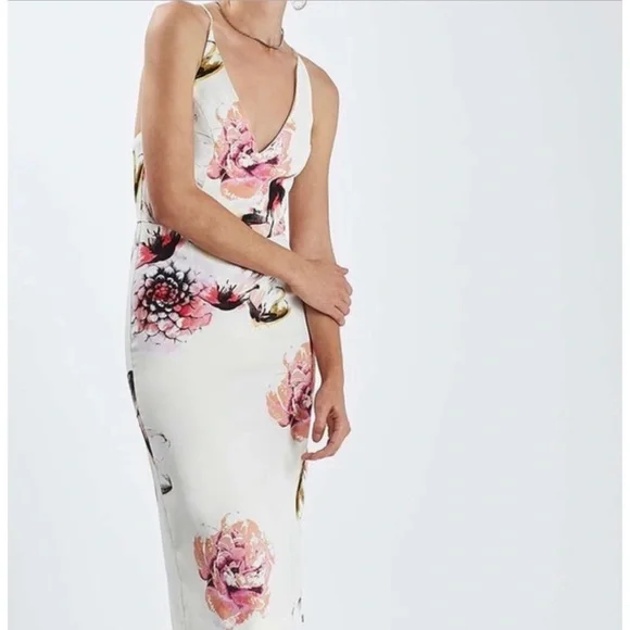 topshop floral bodycon dress Extreme Cutaway Burgundy Grid Shirt main image 1